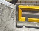 barrera amarilla